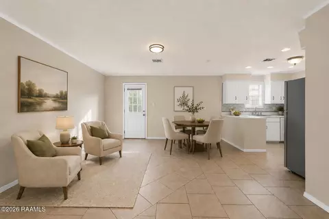 Living - 104 Eula Dr, Lafayette, LA 70506 photo 6 of 6