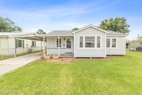 1613 Iberia St, New Iberia, LA 70560