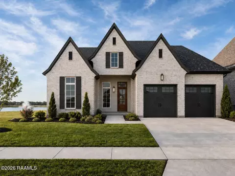 115 Summit Heights Dr, Youngsville, LA 70592