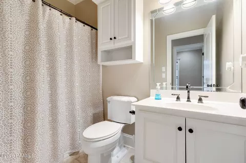 Bath - 202 Rivergrass Dr, Lafayette, LA 70508 photo 3 of 5