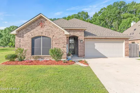 308 Commonwealth Dr, Carencro, LA 70520