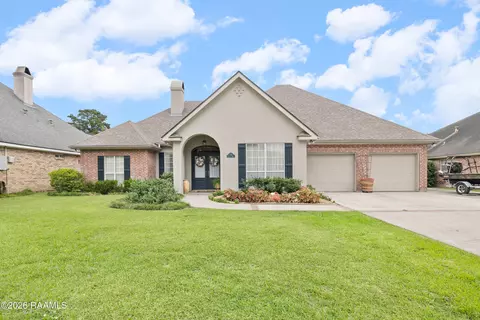 136 Donald Dr, Lafayette, LA 70503