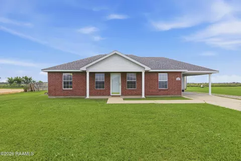 1351 Tall Sky Dr, Lake Charles, LA 70607