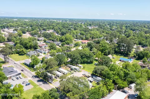 229 W Vine, Opelousas, LA 70570