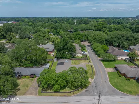 204 W Saint Louis St, Lafayette, LA 70506