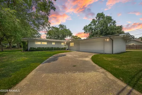 204 W Saint Louis St, Lafayette, LA 70506