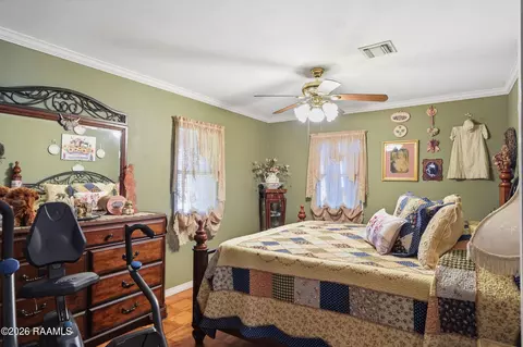 Bedroom - 160 Darwin Rd, Franklin, LA 70538 photo 4 of 4