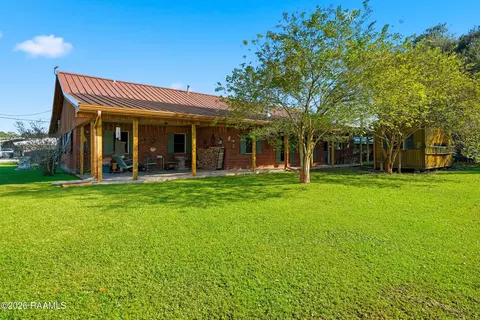 Exterior - 160 Darwin Rd, Franklin, LA 70538 photo 2 of 5