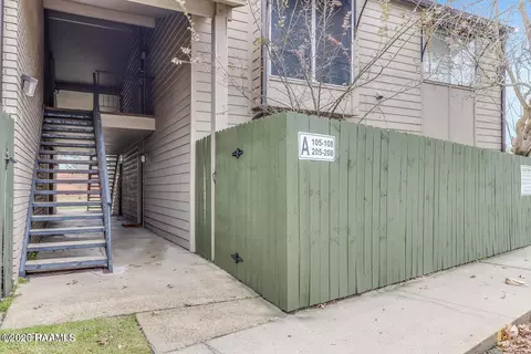 220 Doucet Rd #107A, Lafayette, LA 70503