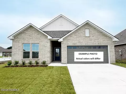 101 Crescent Row, Broussard, LA 70518