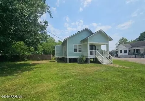 307 S Severin St, Erath, LA 70533