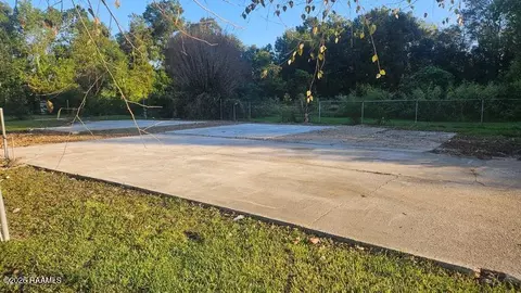 121 Miller, Sunset, LA 70584