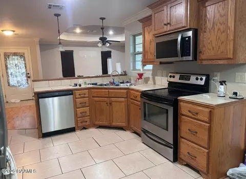 Other - 907 Gary Dr, Breaux Bridge, LA 70517 photo 6 of 7