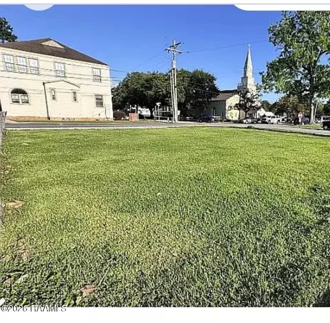 516 St Martin St, Saint Martinville, LA 70582