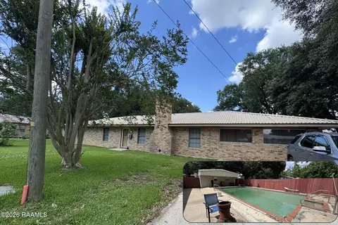 528 N Moss St, Church Point, LA 70525