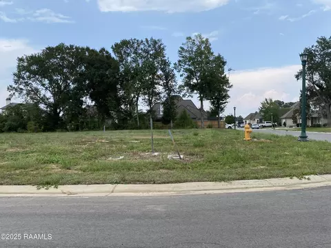 200 Leaning Oak Dr, Lafayette, LA 70508