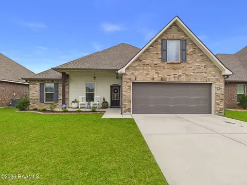 131 Melanie Rose Dr, Maurice, LA 70555