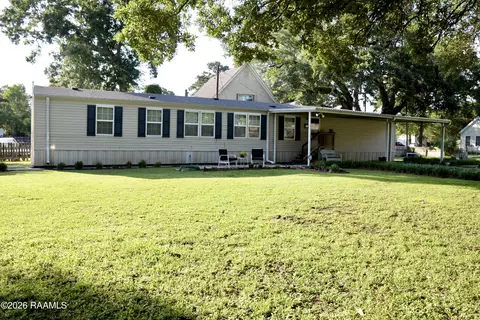 413 Hebert St, Jeanerette, LA 70544