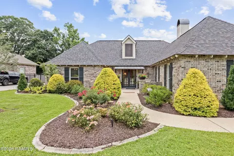 645 Bellevue Plantation Rd, Lafayette, LA 70503