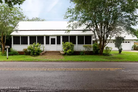 110 S Lee Ave, Broussard, LA 70518