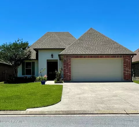 103 Silverwood Dr, Broussard, LA 70518