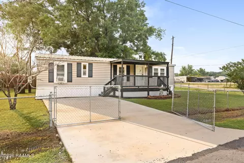 204 Longbridge Rd, Lafayette, LA 70501