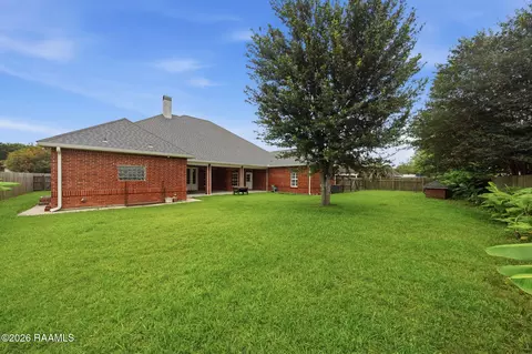 112 Constitution Dr, Lafayette, LA 70503