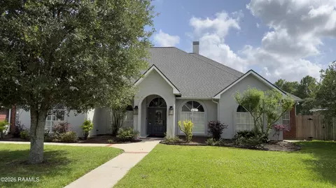 112 Constitution Dr, Lafayette, LA 70503