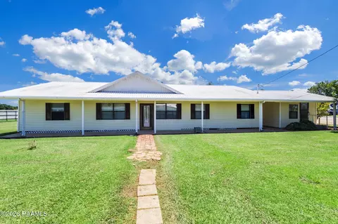 9338 White Oak Hwy, Church Point, LA 70525