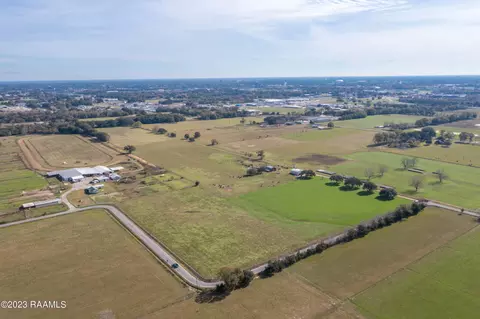 701 Heide Cir, Scott, LA 70583 photo 8