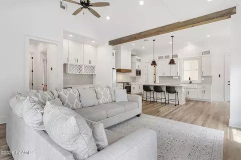 Other - 108 Shadow Bend Dr, Broussard, LA 70518 photo 3 of 16