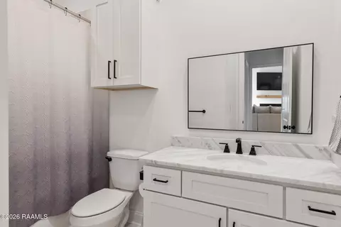 Bath - 108 Shadow Bend Dr, Broussard, LA 70518 photo 1 of 3