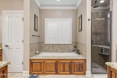 Bath - 964 Bearb Rd, Sunset, LA 70584 photo 2 of 8