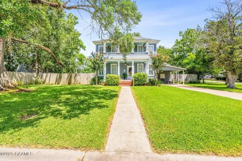 125 E 8th St, Crowley, LA 70526