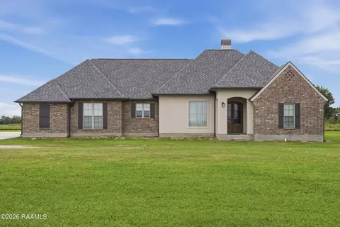 326 Noah Daigle Rd, Church Point, LA 70525