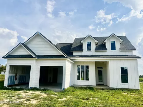 101 Green Cypress Ln, Youngsville, LA 70592