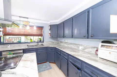 Kitchen - 1092 Jolene Rd, Basile, LA 70515 photo 4 of 5