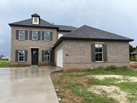 309 Sweet Harvest Rd, Youngsville, LA 70592