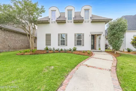 308 Nanterre Ln, Lafayette, LA 70507