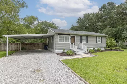 7147 Clyve Rd, Maurice, LA 70555