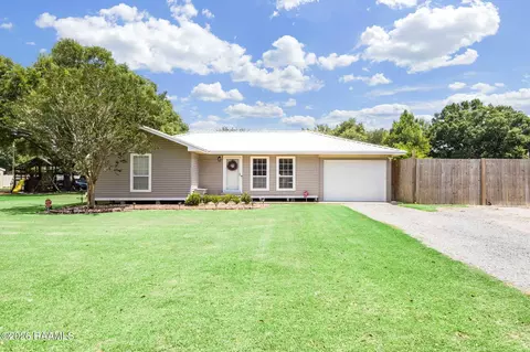 947 Austin Rd, Youngsville, LA 70592