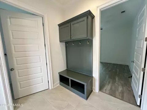 Entry Way - 211 Keystone St, Scott, LA 70583 photo 2 of 2
