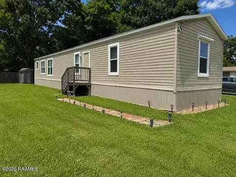 711 Bella Ave, Rayne, LA 70578