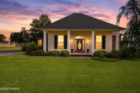 505 Pipers Cove Dr, Rayne, LA 70578