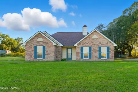 1110 Melvin Dupuis Rd, Breaux Bridge, LA 70517
