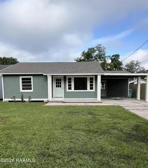 575 Main St, Arnaudville, LA 70512