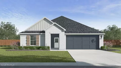 107 Acadian Falls Dr, Broussard, LA 70518