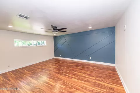 Living - 651 S 2nd St, Eunice, LA 70535 photo 10 of 10