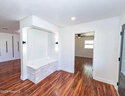 Entry Way - 651 S 2nd St, Eunice, LA 70535 photo 1 of 1