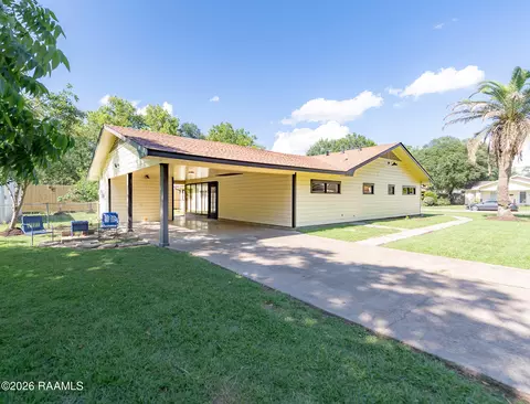Exterior - 651 S 2nd St, Eunice, LA 70535 photo 6 of 6